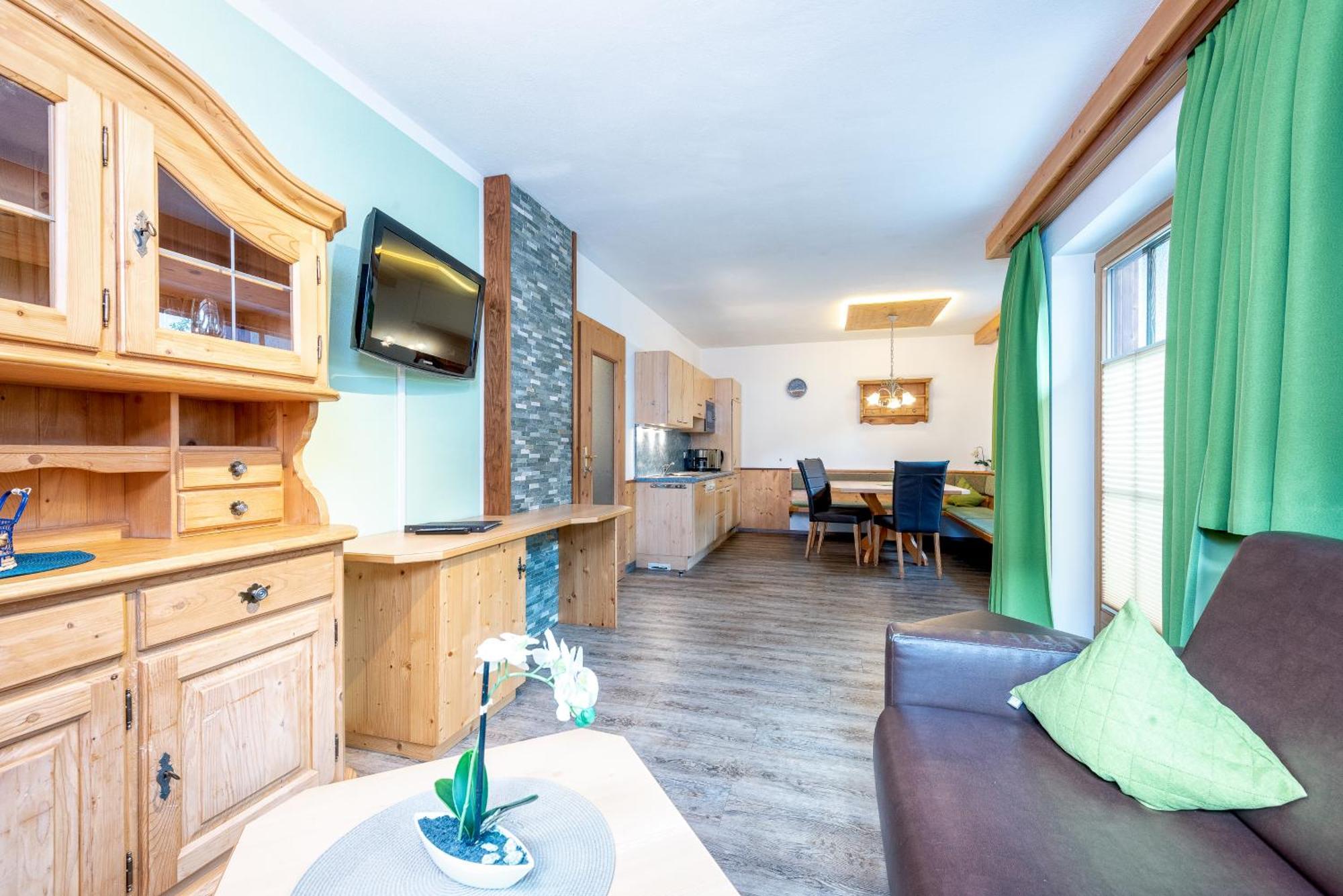Alpenliving Apartment Mayrhofen Exterior foto