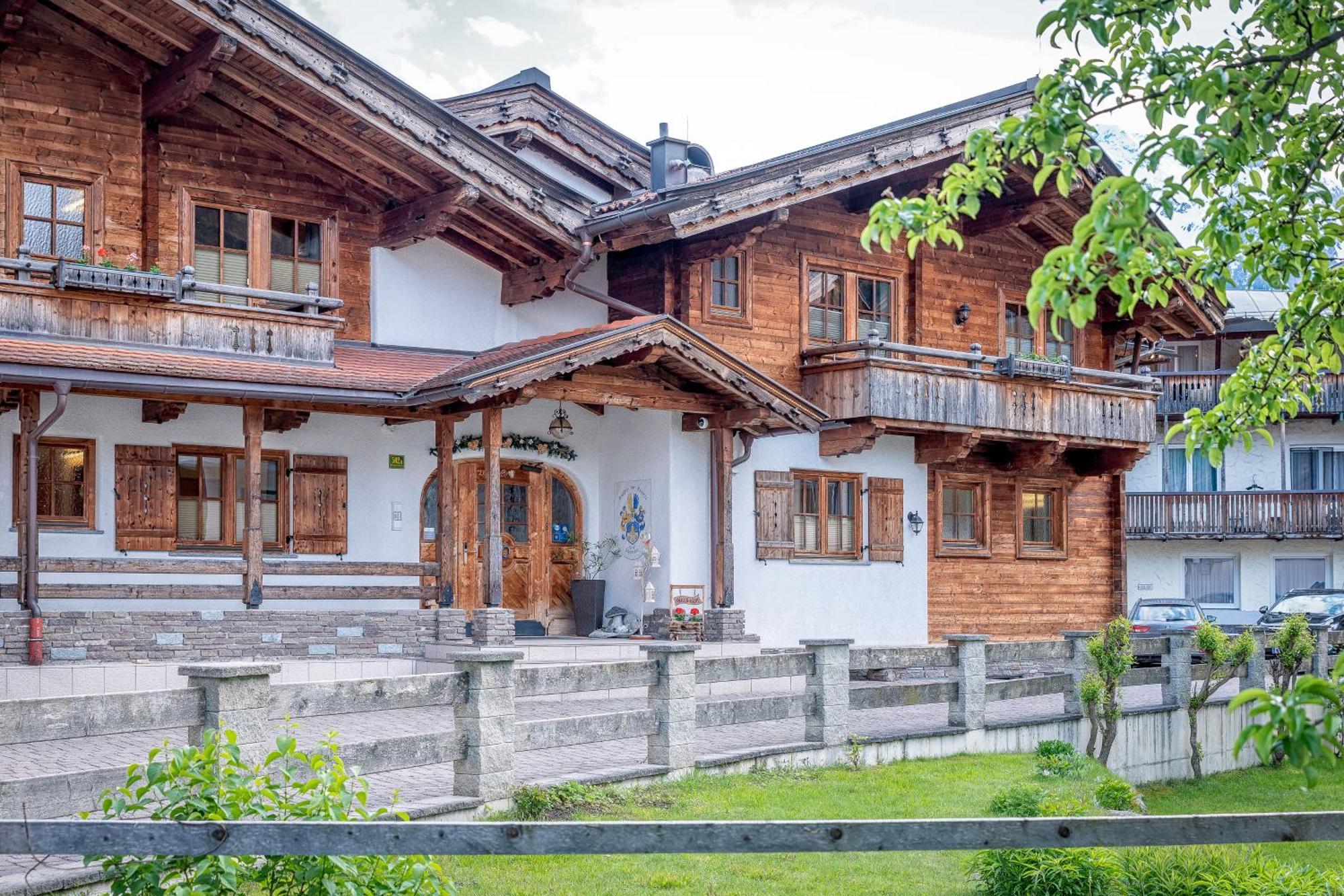 Alpenliving Apartment Mayrhofen Exterior foto