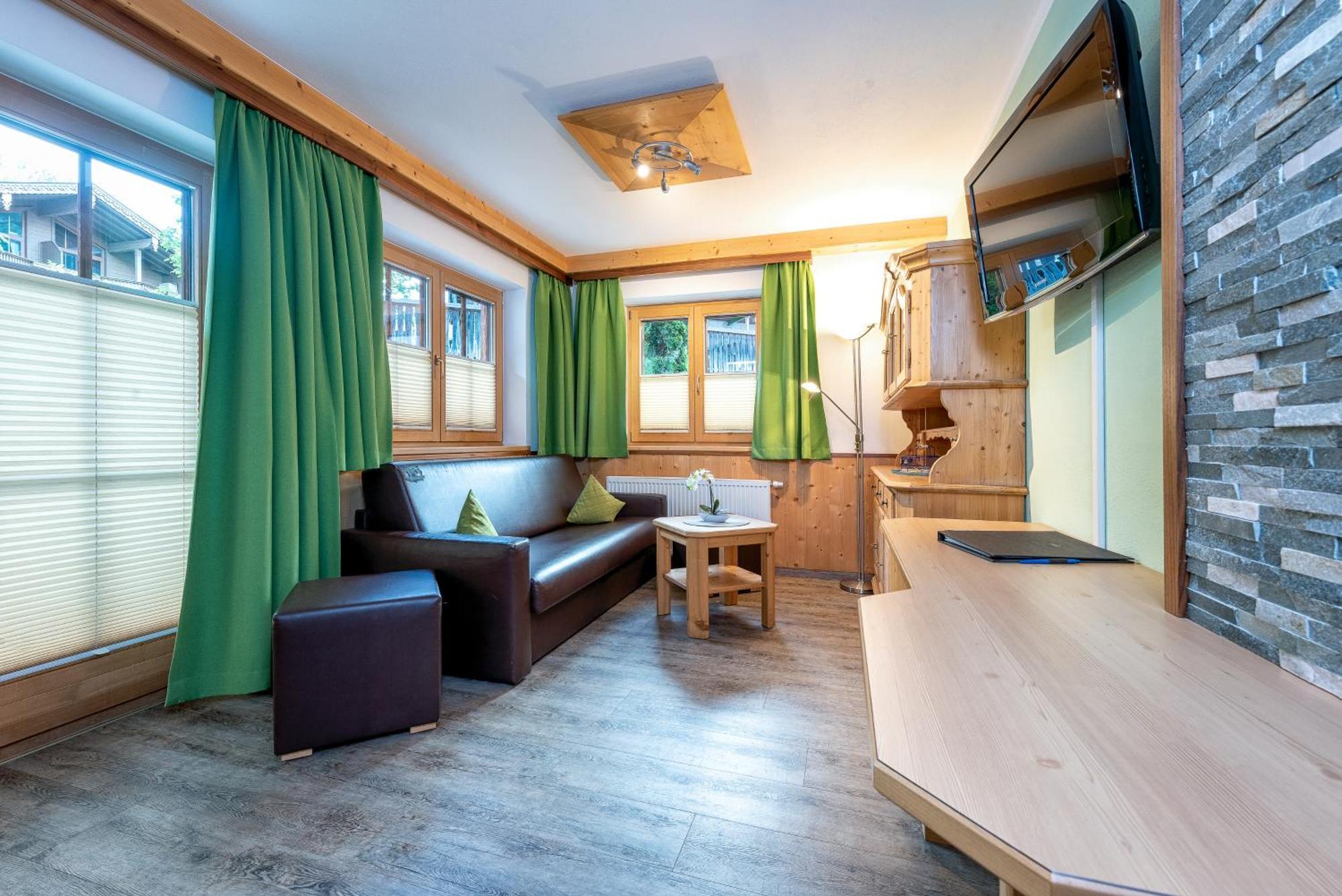 Alpenliving Apartment Mayrhofen Exterior foto